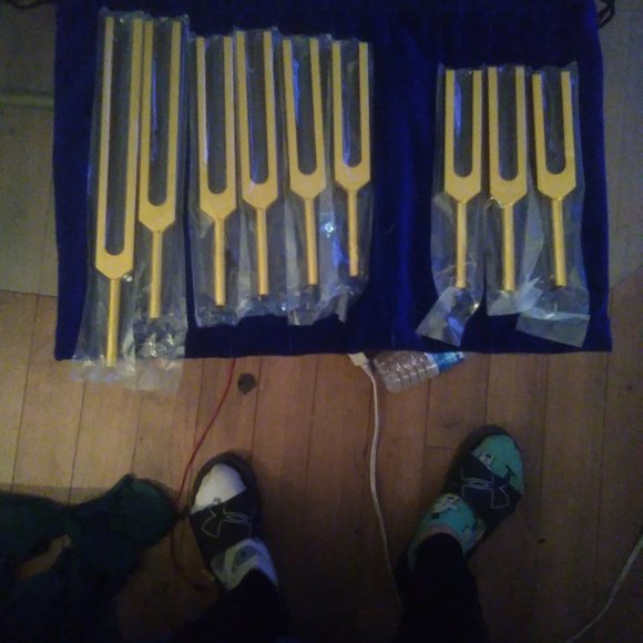 Tuning forks - Picture 1 of 2